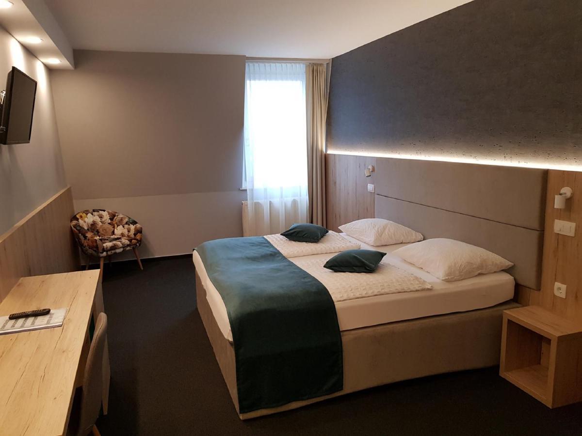 Alpina Hotel